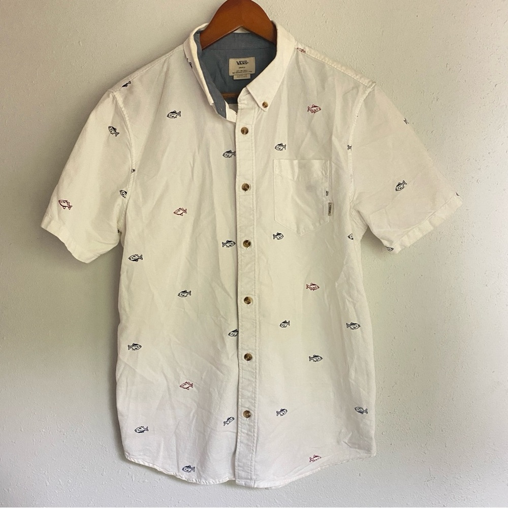 Vans White Casual Button Down Shirt with Fish Print Men’s Small